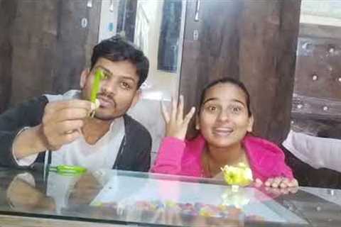 apple eating challenge, couple challenging videos, without hand eating challenge game