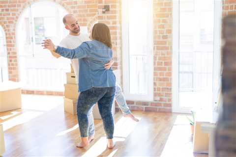 5 Key Questions to Ask Before Moving In With A Partner